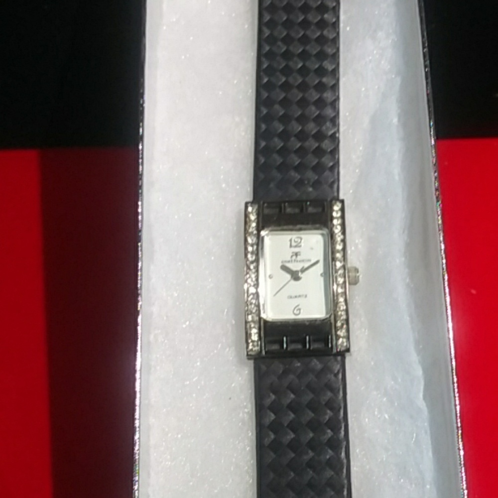 Ladies Rhinestone Andre Francois Watch NWOT